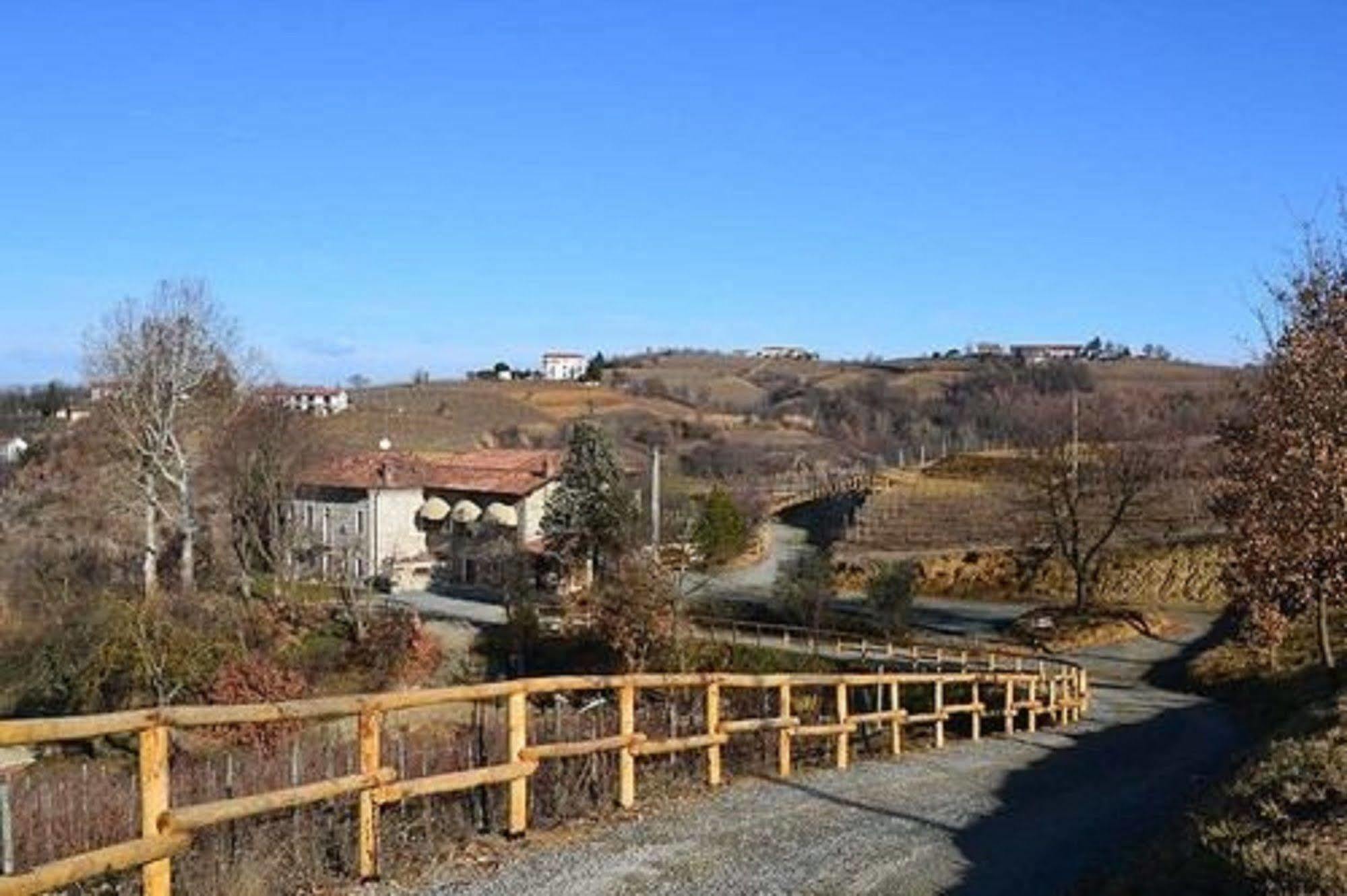 Agriturismo Costa Dei Platani Acqui Terme Eksteriør bilde